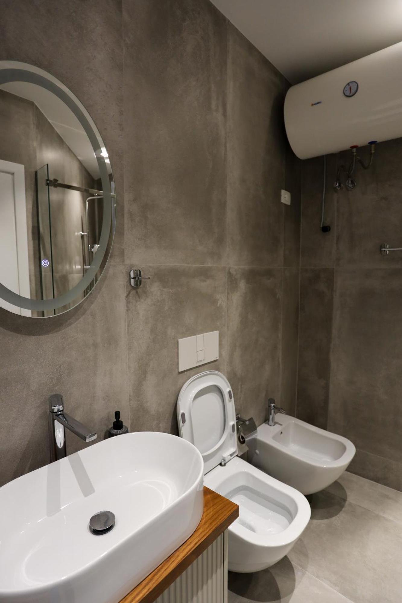 Apartment Doraci *
